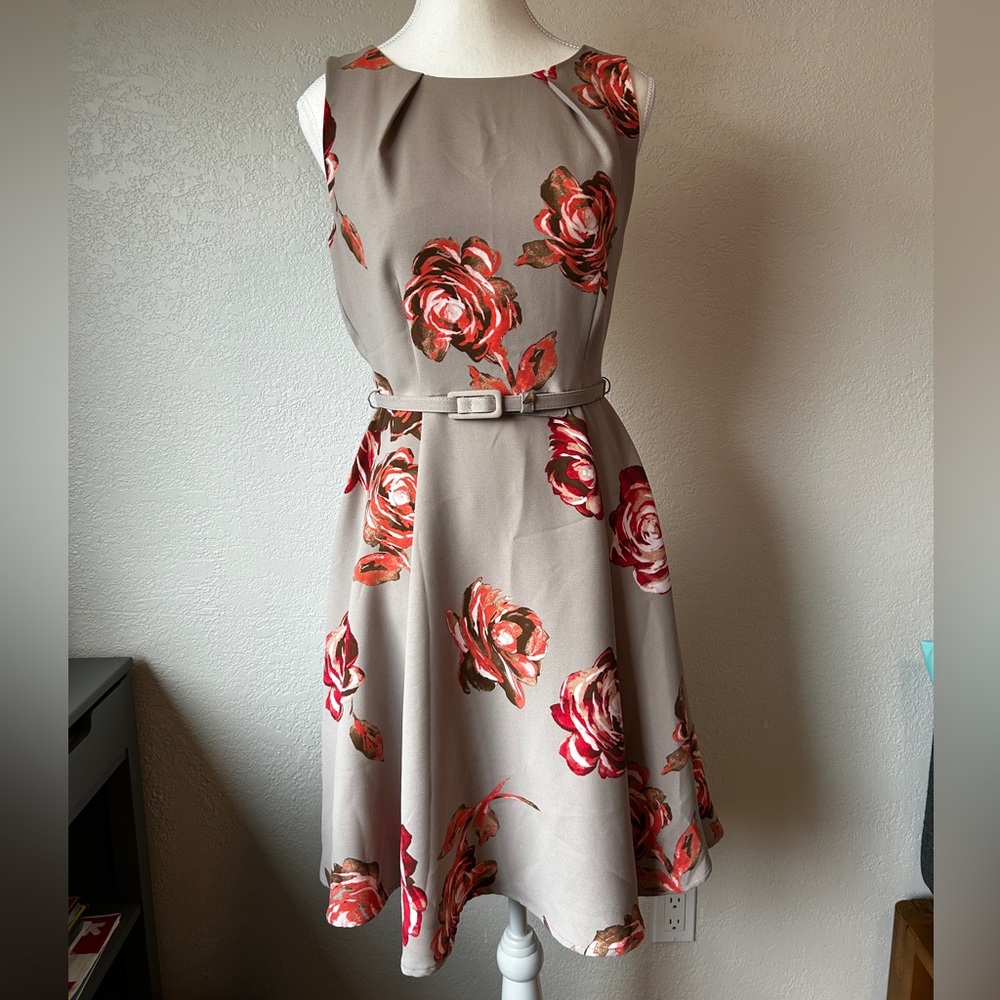 Eva Mendes floral dress
